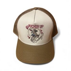 American Eagle pucker up cowboy horse trucker hat cap